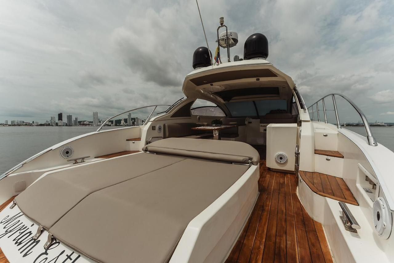Yate De Lujo Azimut 52 Hotel en barco Cartagena