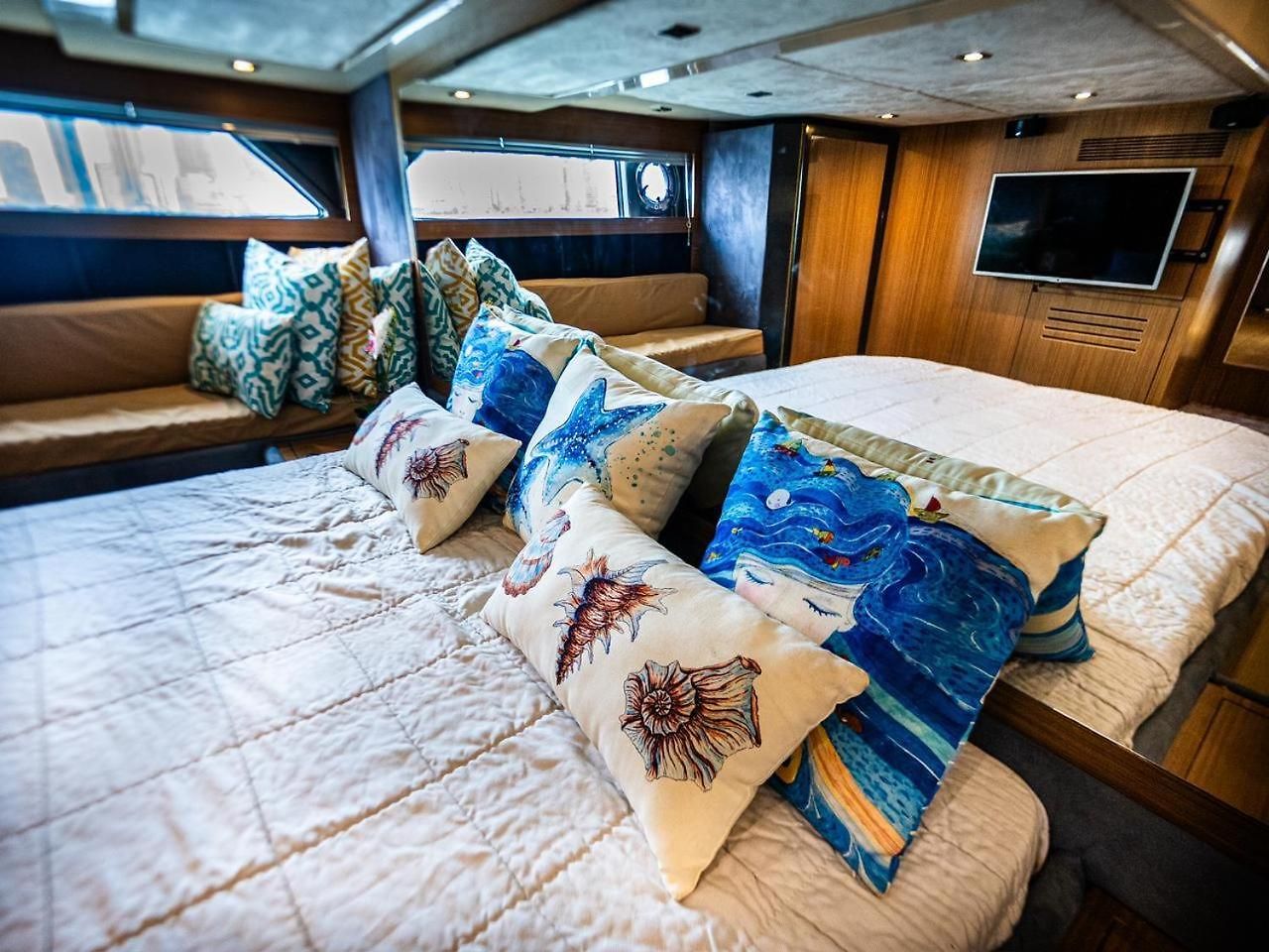 Yate De Lujo Azimut 52 Hotel en barco Cartagena