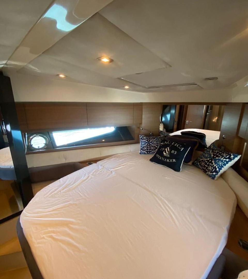 Yate De Lujo Azimut 52 *
