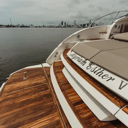 Yate De Lujo Azimut 52 Cartagena