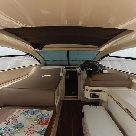 Yate De Lujo Azimut 52 Hotel en barco Cartagena